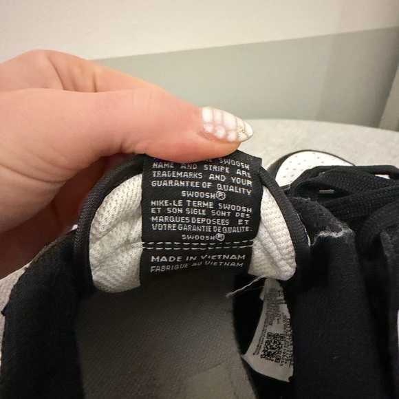 Nike Women’s Panda Dunks - Picture 5 of 7